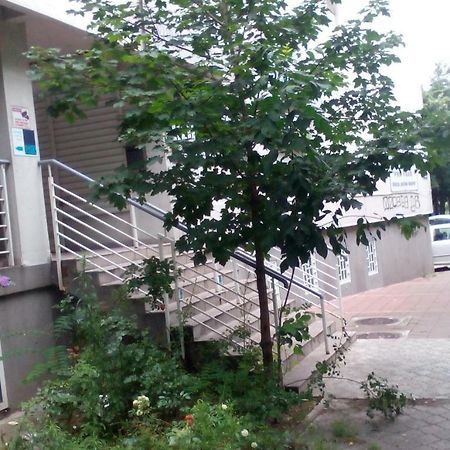 Apartment Aska Beograd Bagian luar foto