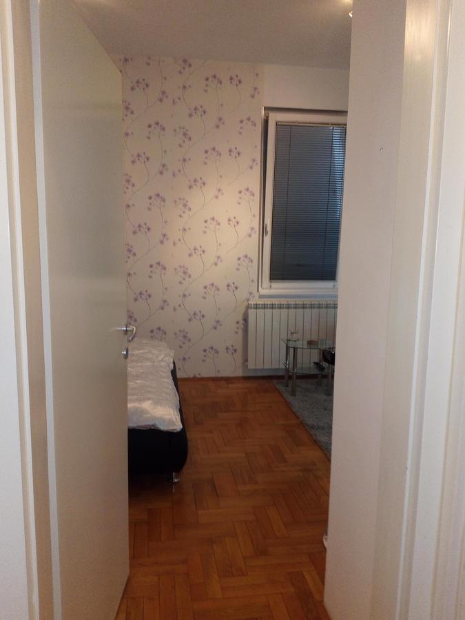 Apartment Aska Beograd Bagian luar foto
